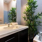 Confort Et Espace 12pers Centre Lamartine Apartment *